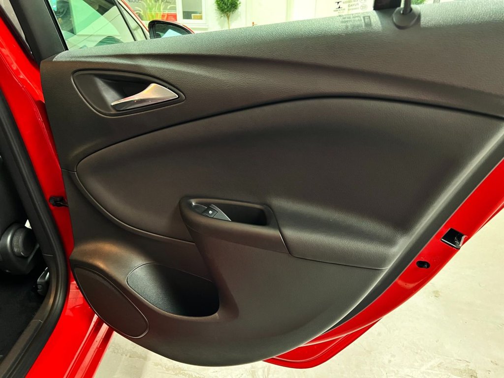 USED 2019 69 VAUXHALL ASTRA 1.4i Turbo GPF Elite Nav Sports Tourer 5dr Petrol Auto Euro 6 (s/s) (150 ps) 17"ALLOYS+SAT NAV+HEATED SEATS