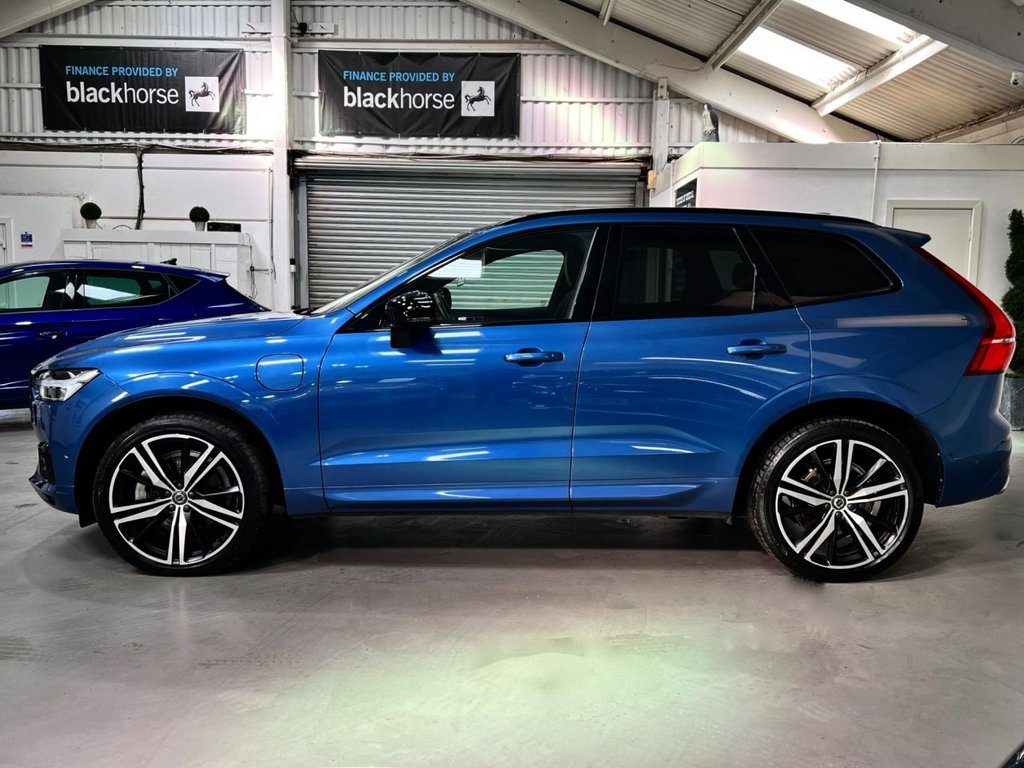 USED 2020 70 VOLVO XC60 2.0h T6 Recharge 11.6kWh R-Design SUV 5dr Petrol Plug-in Hybrid Auto AWD Euro 6 (s/s) (340 ps) &pound;8355 UPGRADES+CLIMATE+LOUNGE