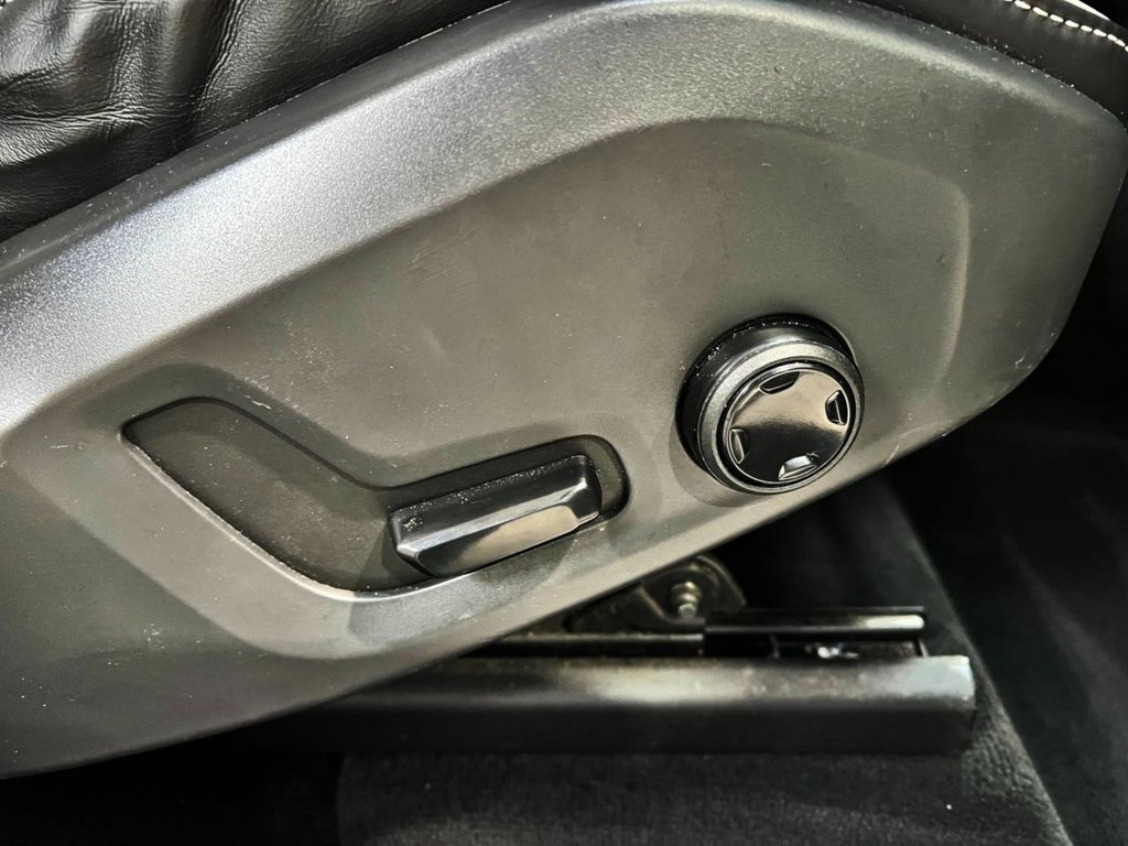 USED 2020 70 VOLVO XC60 2.0h T6 Recharge 11.6kWh R-Design SUV 5dr Petrol Plug-in Hybrid Auto AWD Euro 6 (s/s) (340 ps) &pound;8355 UPGRADES+CLIMATE+LOUNGE