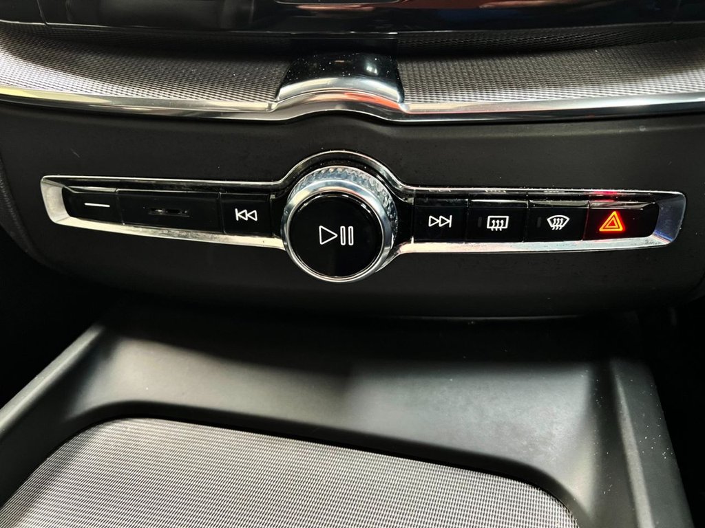 USED 2020 70 VOLVO XC60 2.0h T6 Recharge 11.6kWh R-Design SUV 5dr Petrol Plug-in Hybrid Auto AWD Euro 6 (s/s) (340 ps) &pound;8355 UPGRADES+CLIMATE+LOUNGE