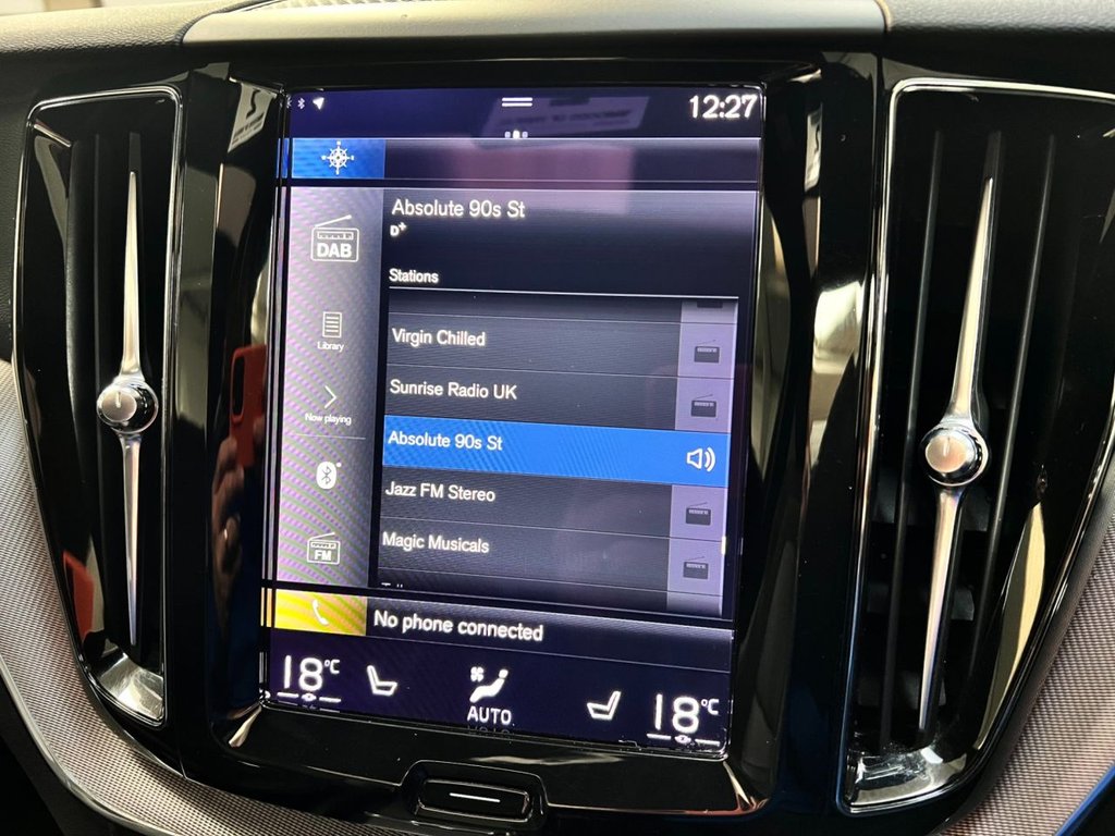 USED 2020 70 VOLVO XC60 2.0h T6 Recharge 11.6kWh R-Design SUV 5dr Petrol Plug-in Hybrid Auto AWD Euro 6 (s/s) (340 ps) &pound;8355 UPGRADES+CLIMATE+LOUNGE