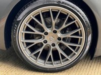 USED 2017 67 PORSCHE 911 3.0T 991 Carrera Coupe 2dr Petrol PDK Euro 6 (s/s) (370 ps) 