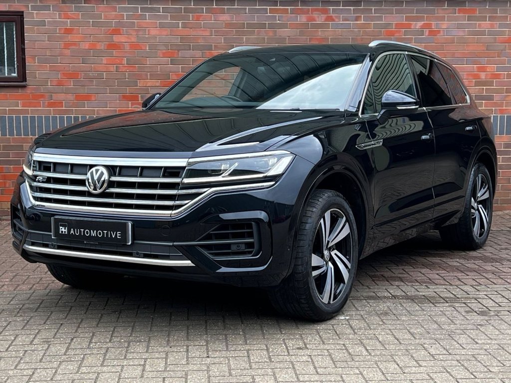 USED 2019 19 VOLKSWAGEN TOUAREG 3.0 TDI V6 R-Line Tech SUV 5dr Diesel Tiptronic 4Motion Euro 6 (s/s) (231 ps) APPLE CARPLAY|1 YEAR WARRANTY