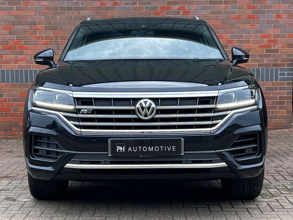 USED 2019 19 VOLKSWAGEN TOUAREG 3.0 TDI V6 R-Line Tech SUV 5dr Diesel Tiptronic 4Motion Euro 6 (s/s) (231 ps) APPLE CARPLAY|1 YEAR WARRANTY
