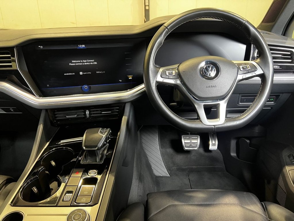 USED 2019 19 VOLKSWAGEN TOUAREG 3.0 TDI V6 R-Line Tech SUV 5dr Diesel Tiptronic 4Motion Euro 6 (s/s) (231 ps) APPLE CARPLAY|1 YEAR WARRANTY