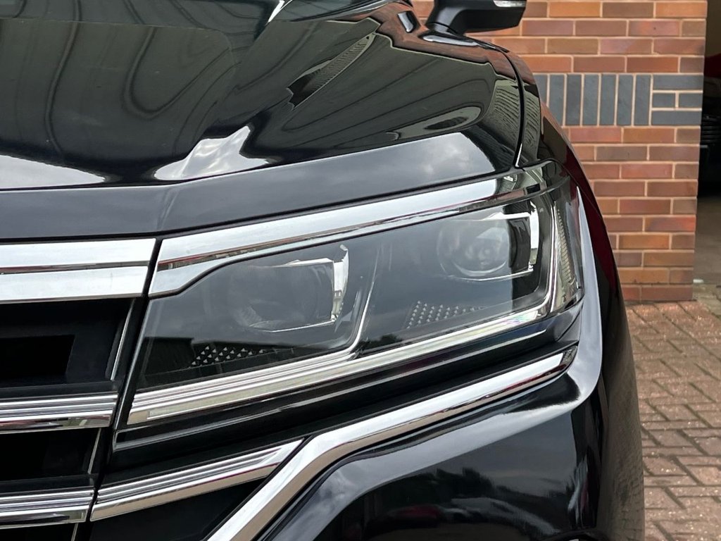 USED 2019 19 VOLKSWAGEN TOUAREG 3.0 TDI V6 R-Line Tech SUV 5dr Diesel Tiptronic 4Motion Euro 6 (s/s) (231 ps) APPLE CARPLAY|1 YEAR WARRANTY