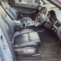 USED 2018 18 PORSCHE MACAN 2.0T SUV 5dr Petrol PDK 4WD Euro 6 (s/s) (252 ps) GENUINE MILEAGE PANROOF AUTO