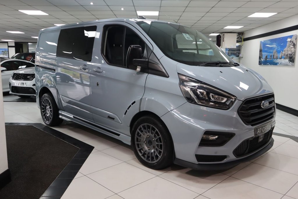 Crew Van Ford Custom Double Cab Swiss Vans Ford Transit Custom