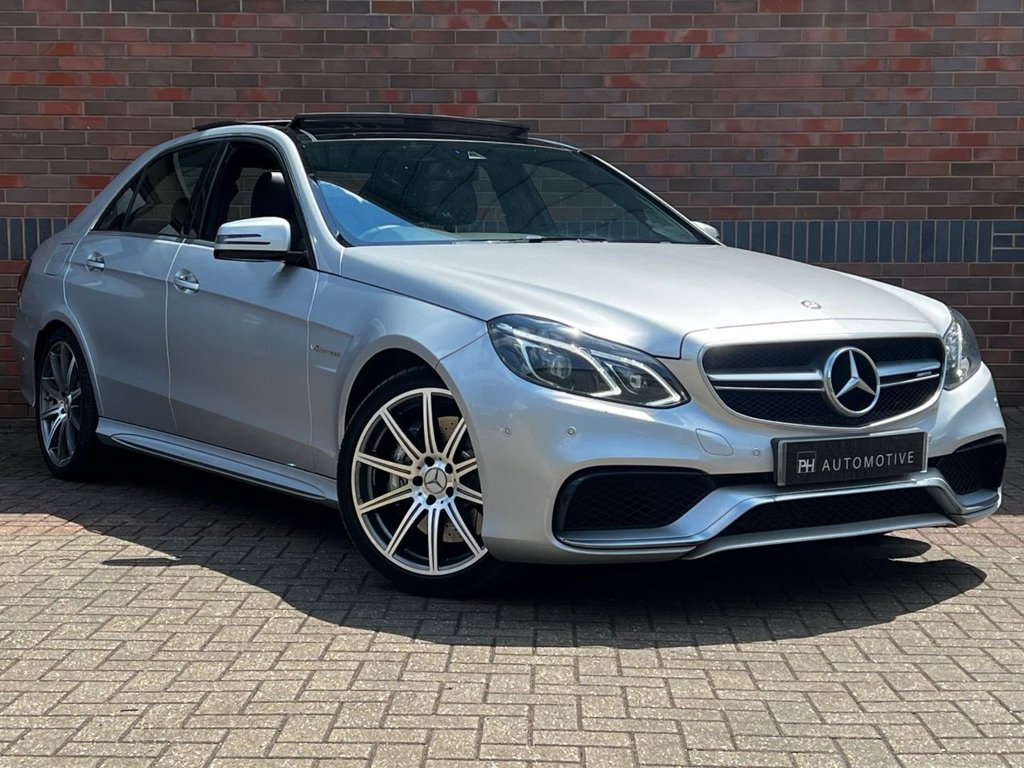 USED 2015 T MERCEDES-BENZ E-CLASS 5.5 E63 V8 BiTurbo AMG Saloon 4dr Petrol SpdS MCT Euro 6 (s/s) (557 ps) 