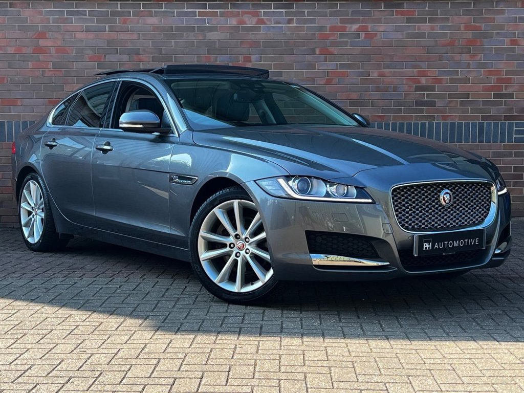 USED 2018 67 JAGUAR XF 2.0d Portfolio Saloon 4dr Diesel Auto AWD Euro 6 (s/s) (240 ps) 