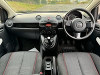 USED 2015 15 MAZDA MAZDA2 1.3 White Edition Hatchback 5dr Petrol Manual Euro 5 (75 ps) 15IN ALLOY WHEELS+  PRIVACY GLASS+  DAB+  USB+  AUX+  &pound;35 12 MONTHS ROAD TAX+