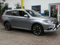 USED 2016 66 MITSUBISHI OUTLANDER 2.0h 12kWh GX4h SUV 5dr Petrol Plug-in Hybrid CVT 4WD Euro 6 (s/s) (200 ps) &pound;0 ROAD TAX SAT NAV SUNROOF HEATED LEATHER INTERIOR PARKING CAMERA PARKING SENSORS 2 OWNERS SERVICE HISTORY