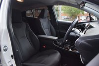 USED 2017 17 TOYOTA PRIUS 1.8 VVT-I BUSINESS EDITION PLUS 5d 97 BHP 