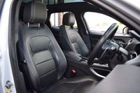 USED 2019 19 JAGUAR F-PACE 3.0 D300 V6 S SUV 5dr Diesel Auto AWD Euro 6 (s/s) (300 ps) 1 OWNER / DIGI DASH / MERIDIAN