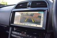 USED 2019 19 JAGUAR F-PACE 3.0 D300 V6 S SUV 5dr Diesel Auto AWD Euro 6 (s/s) (300 ps) 1 OWNER / DIGI DASH / MERIDIAN