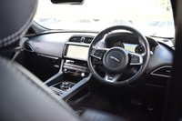 USED 2019 19 JAGUAR F-PACE 3.0 D300 V6 S SUV 5dr Diesel Auto AWD Euro 6 (s/s) (300 ps) 1 OWNER / DIGI DASH / MERIDIAN