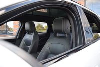 USED 2019 19 JAGUAR F-PACE 3.0 D300 V6 S SUV 5dr Diesel Auto AWD Euro 6 (s/s) (300 ps) 1 OWNER / DIGI DASH / MERIDIAN