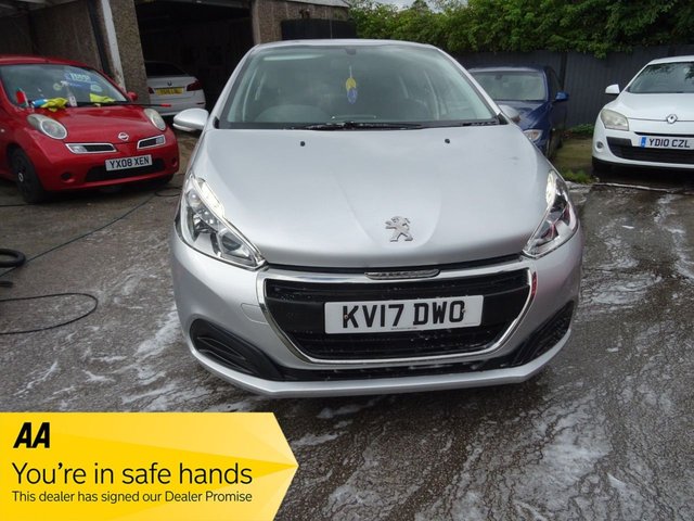 2017 Peugeot 208 1.6L Active 5dr - Photo 2