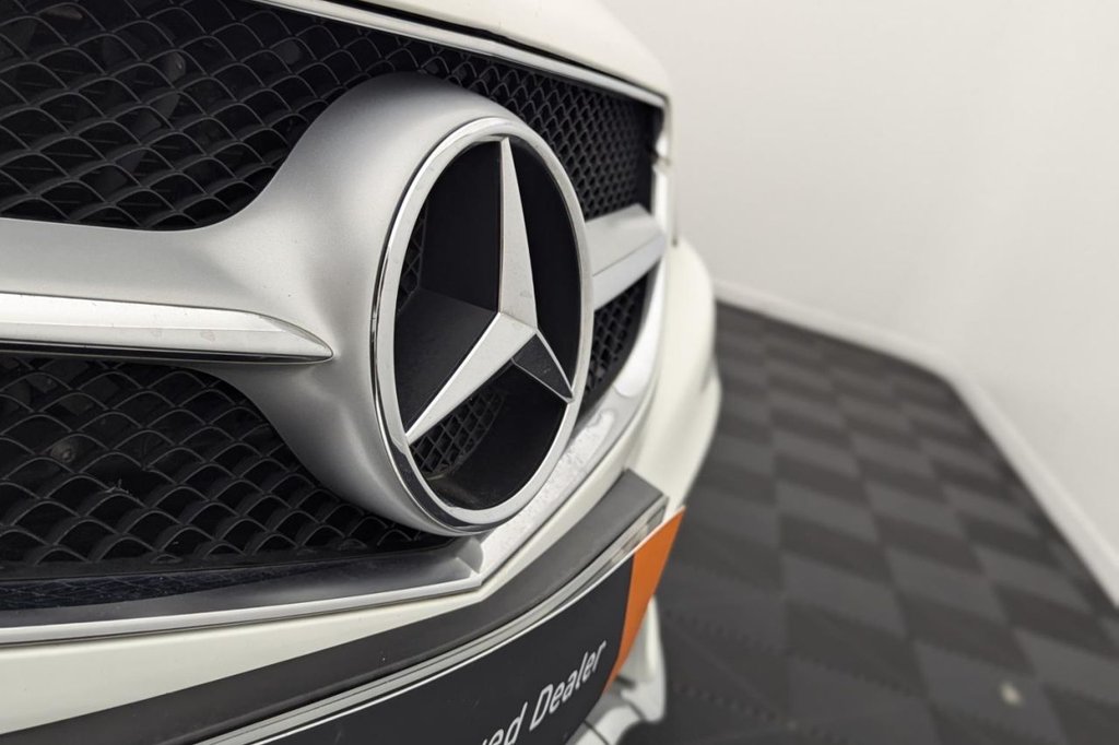 USED 2013 63 MERCEDES-BENZ E-CLASS 2.1 E250 CDI AMG Sport Cabriolet 2dr Diesel G-Tronic+ Euro 5 (s/s) (204 ps) Sat Nav Heated Seats