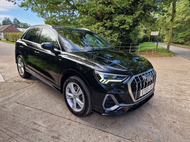 2019 69 Audi Q3 2.0 TFSI 40 S line SUV 5dr Petrol S Tronic quattro Euro 6 (s/s) (190 ps)