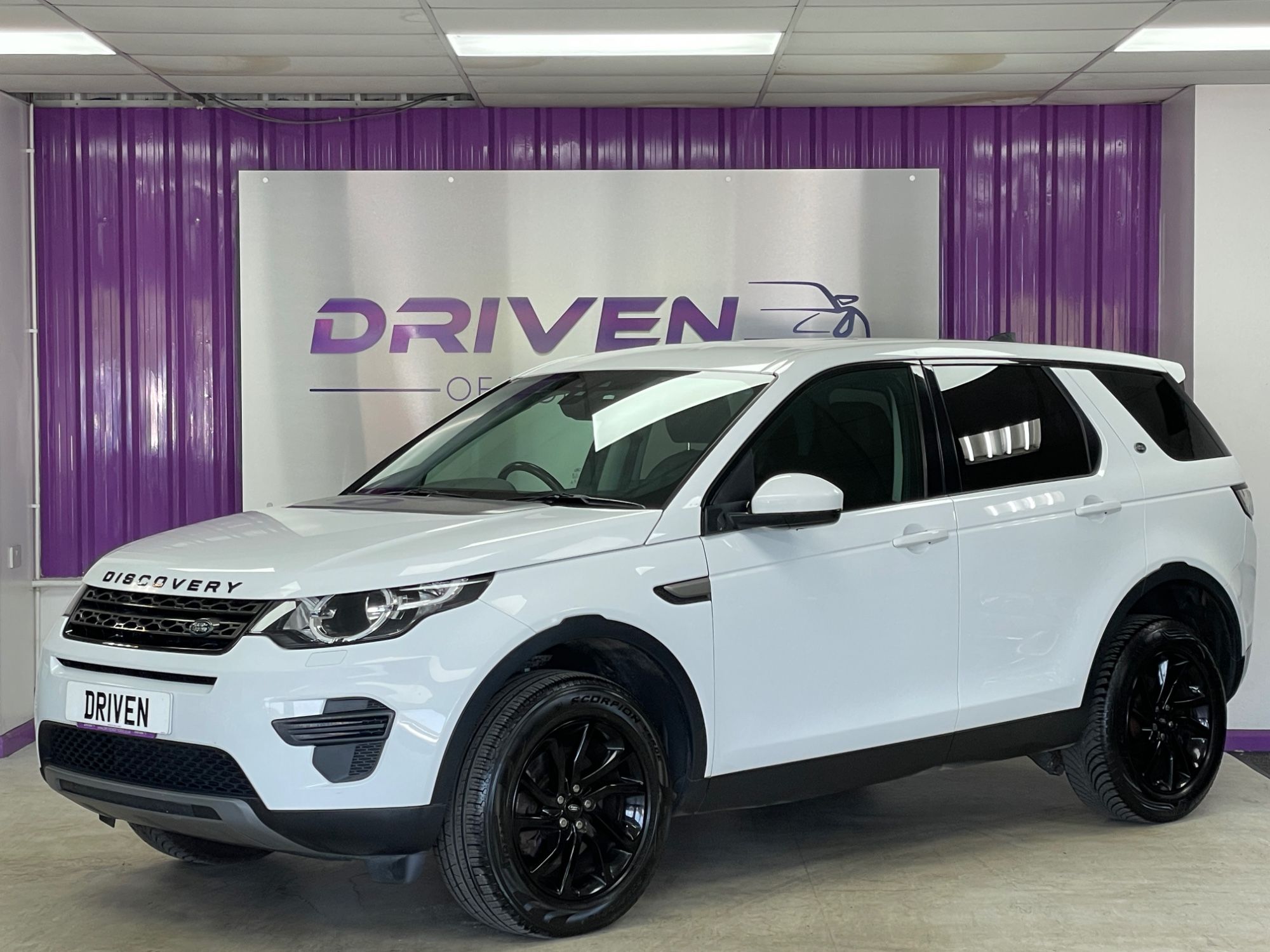 USED 2018 18 LAND ROVER DISCOVERY SPORT 2.0 TD4 SE SUV 5dr Diesel Manual 4WD Euro 6 (s/s) (180ps) 