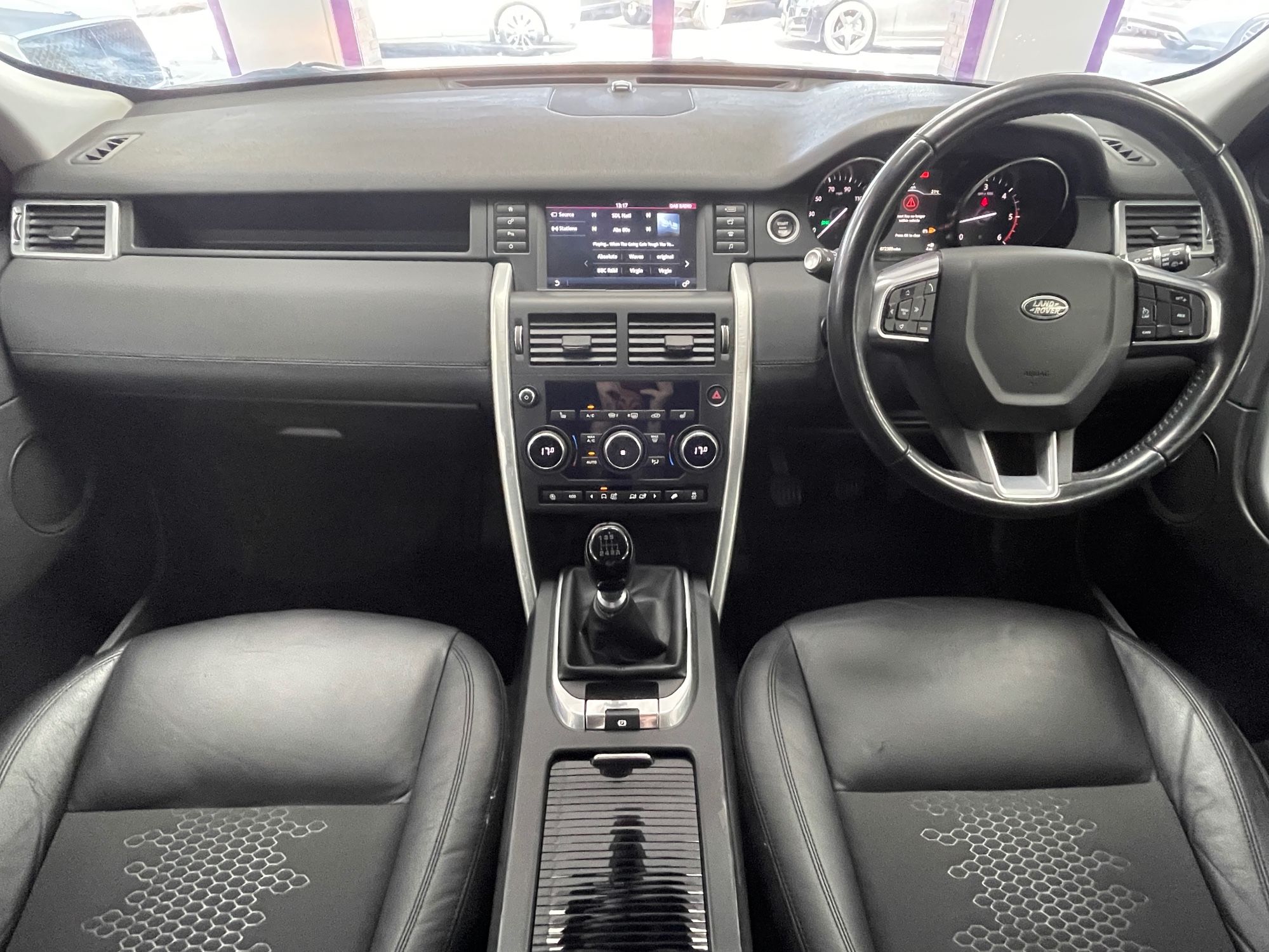 USED 2018 18 LAND ROVER DISCOVERY SPORT 2.0 TD4 SE SUV 5dr Diesel Manual 4WD Euro 6 (s/s) (180ps) 
