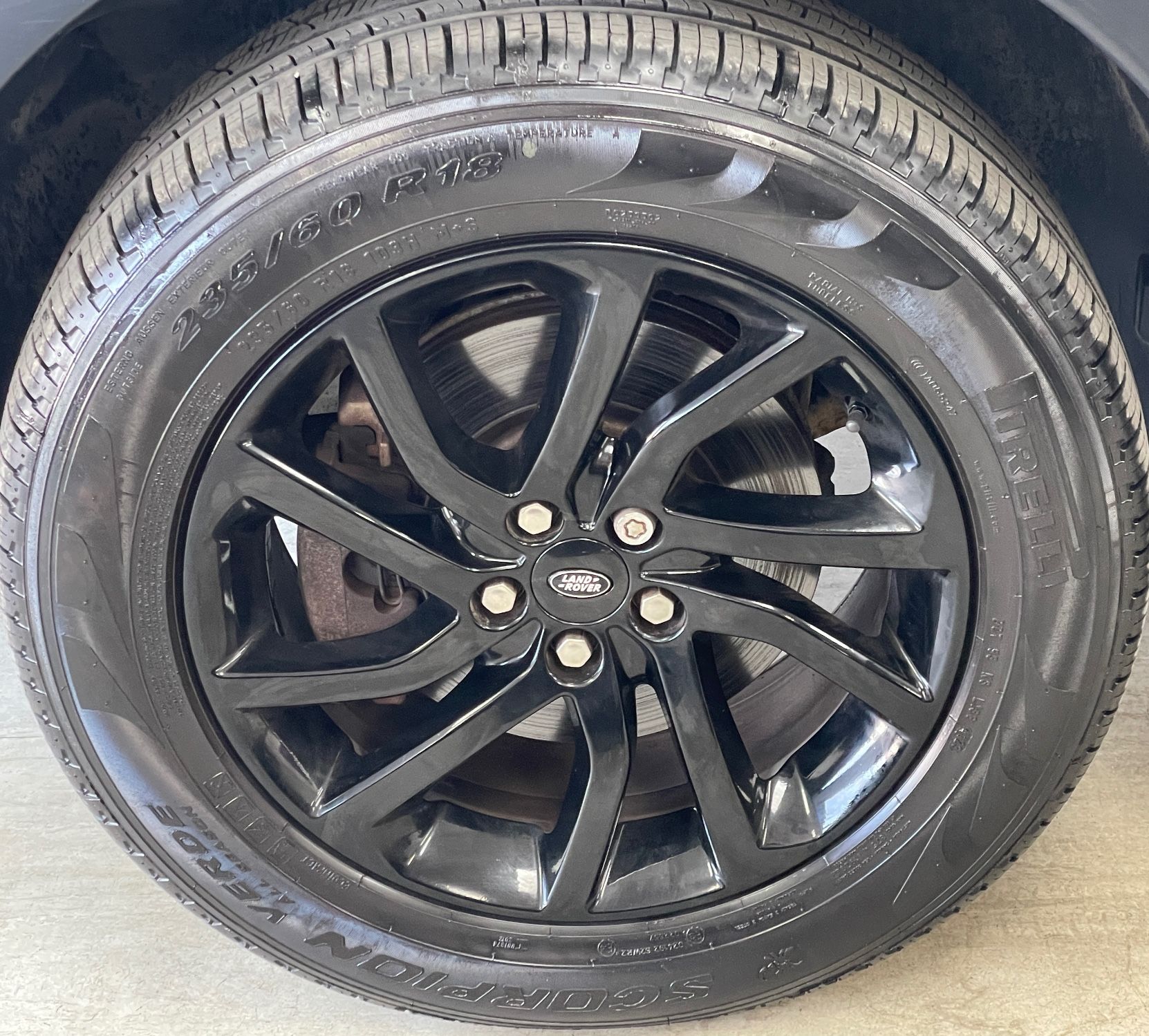 USED 2018 18 LAND ROVER DISCOVERY SPORT 2.0 TD4 SE SUV 5dr Diesel Manual 4WD Euro 6 (s/s) (180ps) 
