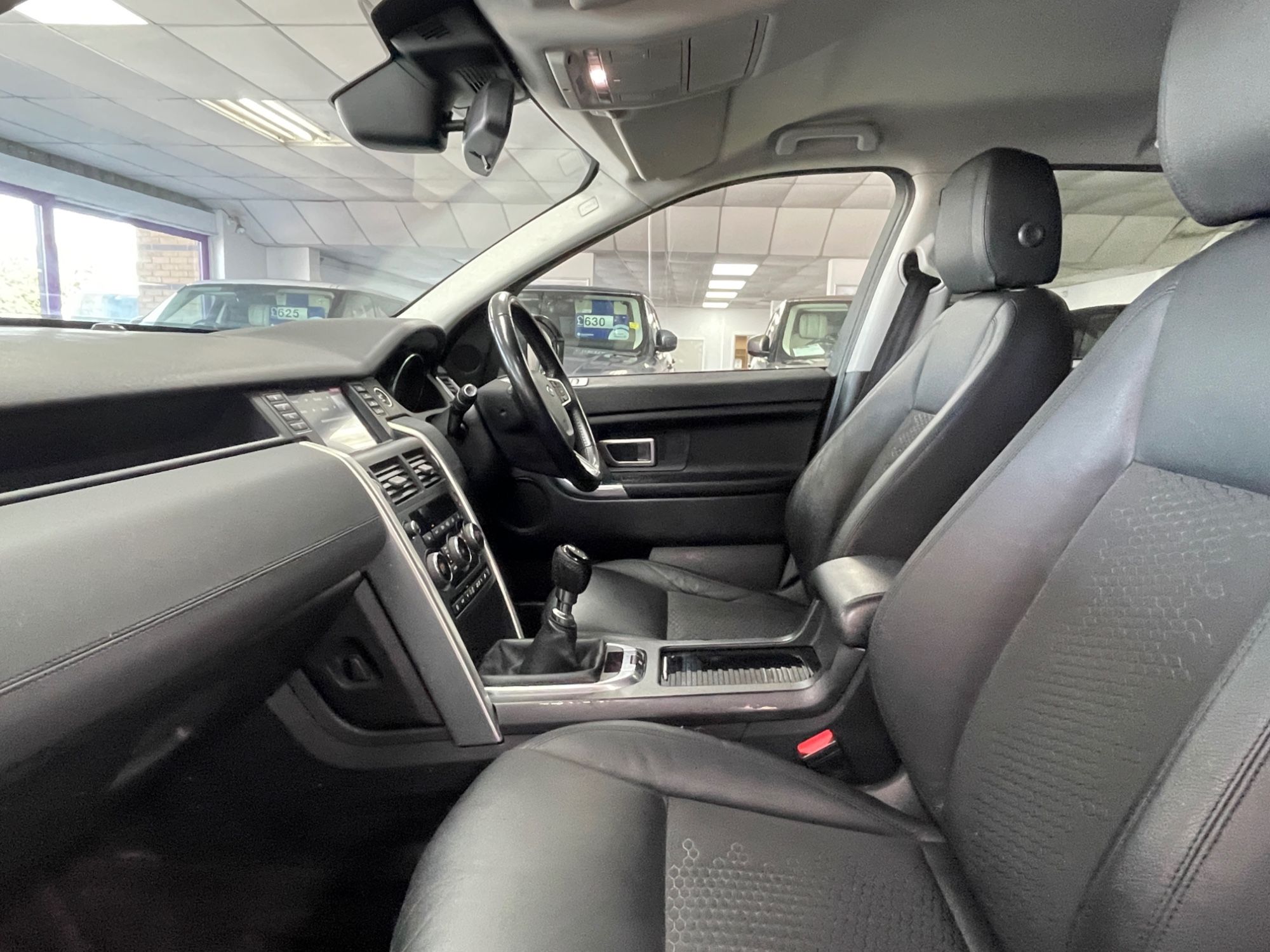 USED 2018 18 LAND ROVER DISCOVERY SPORT 2.0 TD4 SE SUV 5dr Diesel Manual 4WD Euro 6 (s/s) (180ps) 