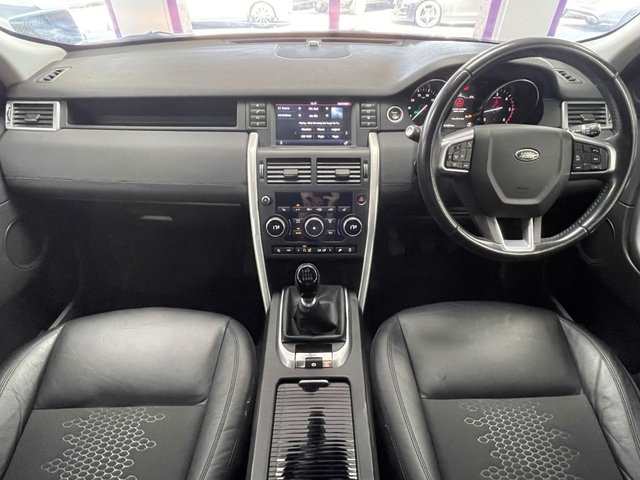 View our LAND ROVER DISCOVERY SPORT