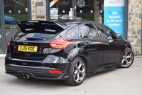 USED 2015 15 FORD FOCUS 2.0 ST-3 5d 247 BHP SUNROOF HEATED STEERING WHEEL