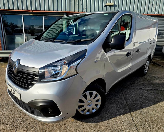 2018 68 Renault Trafic 1.6 dCi 27 Business+ Panel Van 5dr Diesel Manual SWB Standard Roof Euro 6 (120 ps)