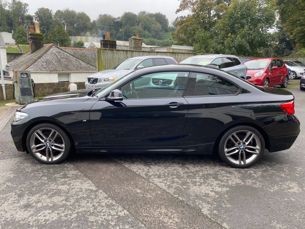 USED 2018 18 BMW 2 SERIES 2.0 220i M Sport Coupe 2dr Petrol Auto Euro 6 (s/s) (184 ps) DAB + SAT NAV