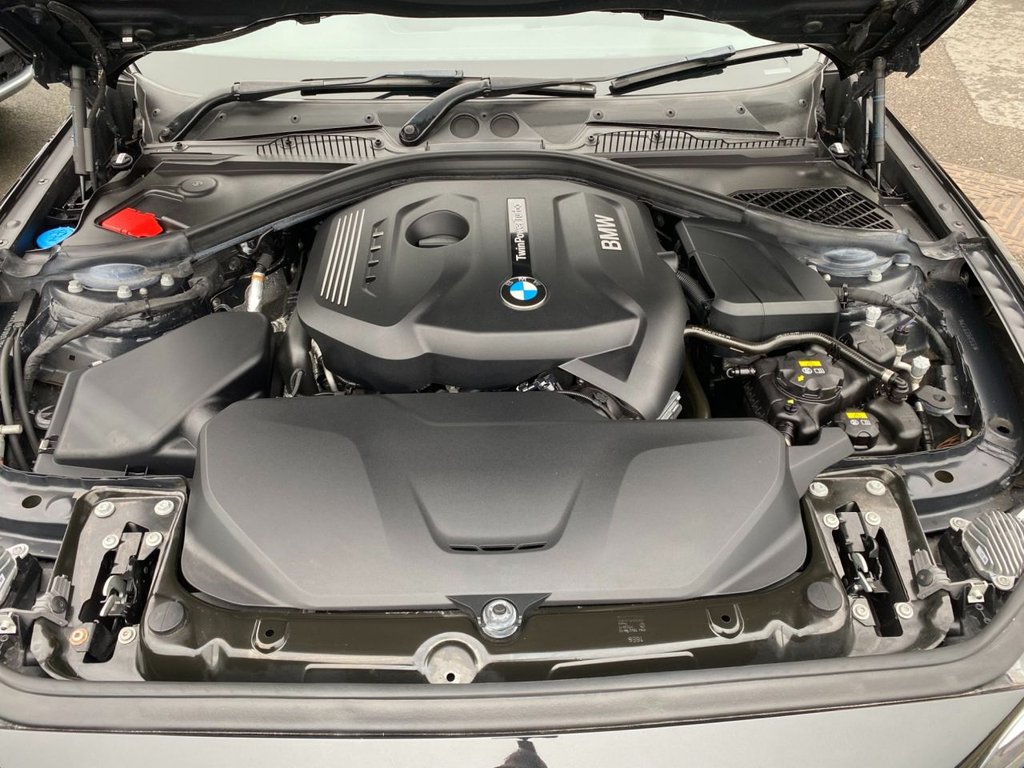 USED 2018 18 BMW 2 SERIES 2.0 220i M Sport Coupe 2dr Petrol Auto Euro 6 (s/s) (184 ps) DAB + SAT NAV