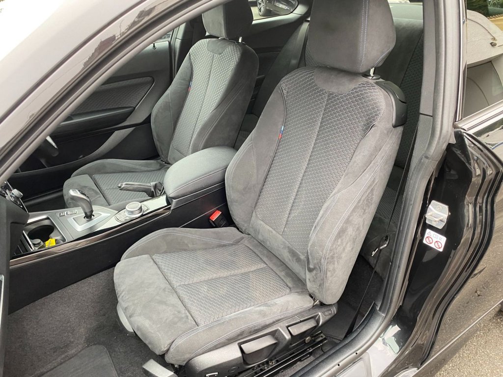 USED 2018 18 BMW 2 SERIES 2.0 220i M Sport Coupe 2dr Petrol Auto Euro 6 (s/s) (184 ps) DAB + SAT NAV
