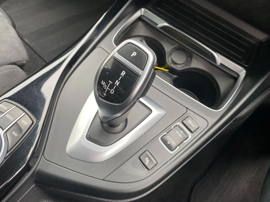 USED 2018 18 BMW 2 SERIES 2.0 220i M Sport Coupe 2dr Petrol Auto Euro 6 (s/s) (184 ps) DAB + SAT NAV