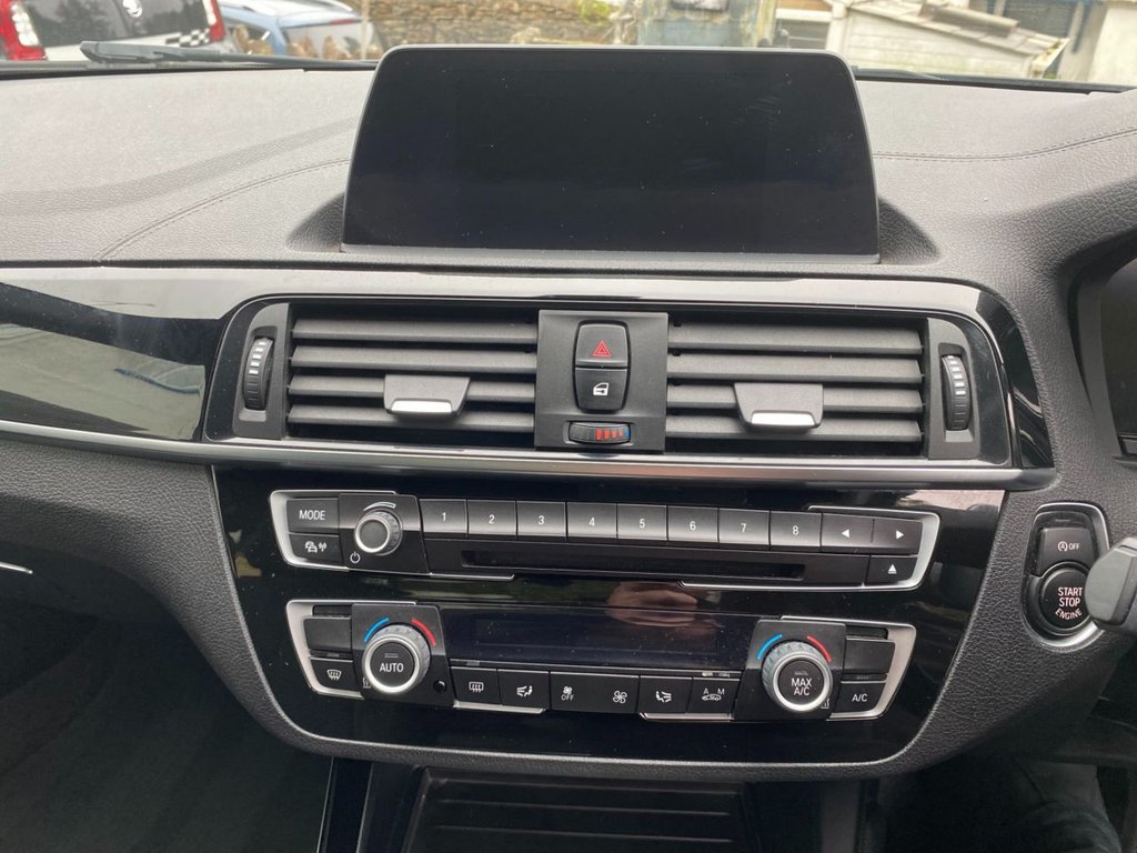 USED 2018 18 BMW 2 SERIES 2.0 220i M Sport Coupe 2dr Petrol Auto Euro 6 (s/s) (184 ps) DAB + SAT NAV