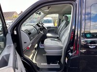 USED 2010 60 VOLKSWAGEN CARAVELLE 2.0 TDI Executive MPV 5dr Diesel DSG Euro 5 (140 ps) NO VAT 