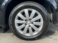 USED 2010 60 VOLKSWAGEN CARAVELLE 2.0 TDI Executive MPV 5dr Diesel DSG Euro 5 (140 ps) NO VAT 