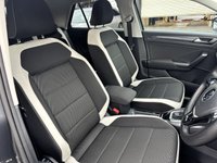 USED 2021 21 VOLKSWAGEN T-ROC 1.5 TSI GPF EVO SEL SUV 5dr Petrol DSG Euro 6 (s/s) (150 ps) ** RAC BUYSURE INSPECTED **