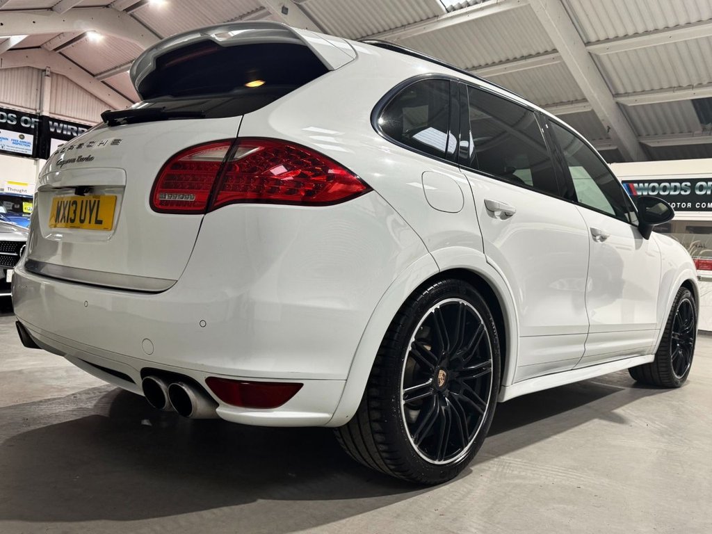USED 2013 13 PORSCHE CAYENNE 4.8T V8 Turbo SUV 5dr Petrol TiptronicS 4WD Euro 5 (s/s) (500 ps) &pound;8909 OF FACTORY FIT UPGRADES