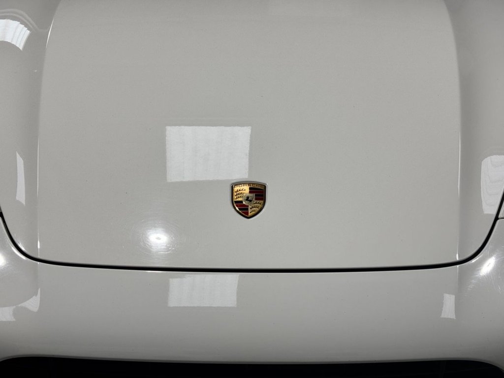 USED 2013 13 PORSCHE CAYENNE 4.8T V8 Turbo SUV 5dr Petrol TiptronicS 4WD Euro 5 (s/s) (500 ps) &pound;8909 OF FACTORY FIT UPGRADES