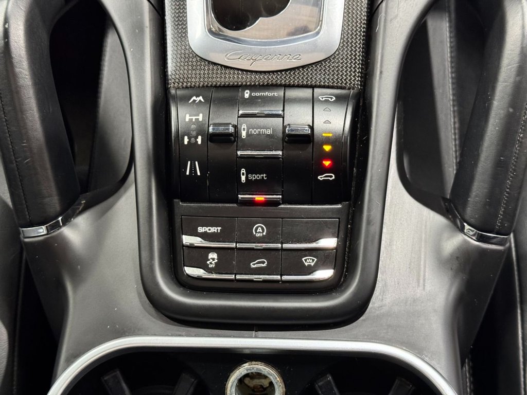 USED 2013 13 PORSCHE CAYENNE 4.8T V8 Turbo SUV 5dr Petrol TiptronicS 4WD Euro 5 (s/s) (500 ps) &pound;8909 OF FACTORY FIT UPGRADES