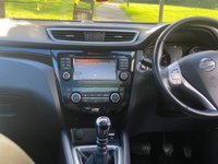 USED 2015 65 NISSAN QASHQAI 1.6 DIG-T Tekna SUV 5dr Petrol Manual 2WD Euro 6 (s/s) (163 ps) *  MEGA MEGA SPEC *   PAN ROOF