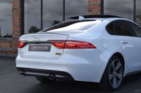 USED 2018 18 JAGUAR XF 3.0d V6 300 Sport Saloon 4dr Diesel Auto Euro 6 (s/s) (300 ps) PAN ROOF / COOLED SEATS / HUD