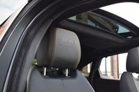 USED 2018 18 JAGUAR XF 3.0d V6 300 Sport Saloon 4dr Diesel Auto Euro 6 (s/s) (300 ps) PAN ROOF / COOLED SEATS / HUD
