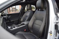 USED 2018 18 JAGUAR XF 3.0d V6 300 Sport Saloon 4dr Diesel Auto Euro 6 (s/s) (300 ps) PAN ROOF / COOLED SEATS / HUD