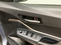 USED 2020 69 TOYOTA C-HR 1.8 VVT-h Icon SUV 5dr Petrol Hybrid CVT Euro 6 (s/s) (122 ps) 