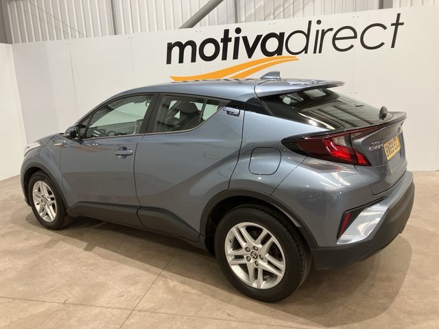 2020 Toyota C-HR 1.8L Icon 5dr - Photo 9