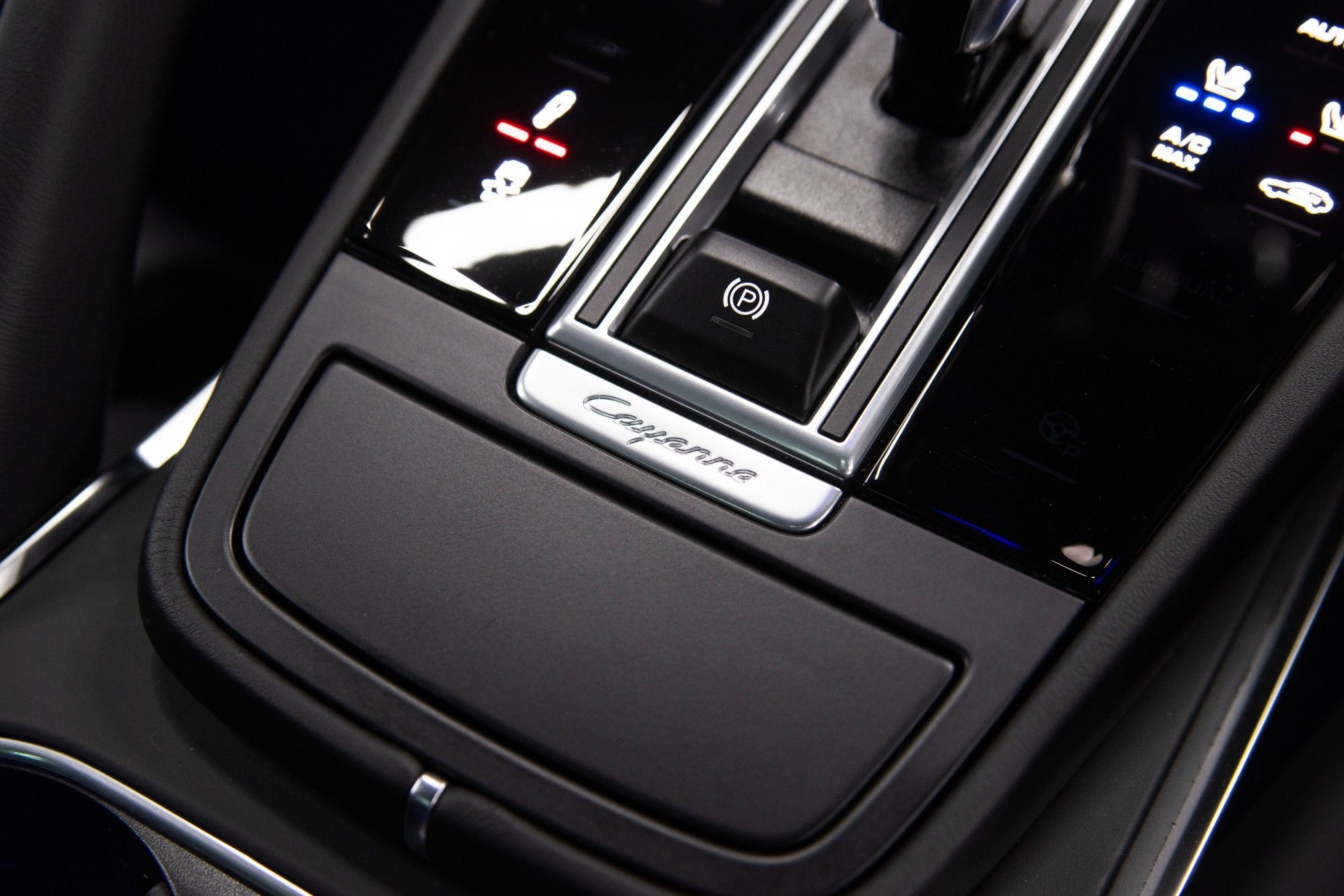 USED 2023 PORSCHE CAYENNE 4.0T V8 Turbo 