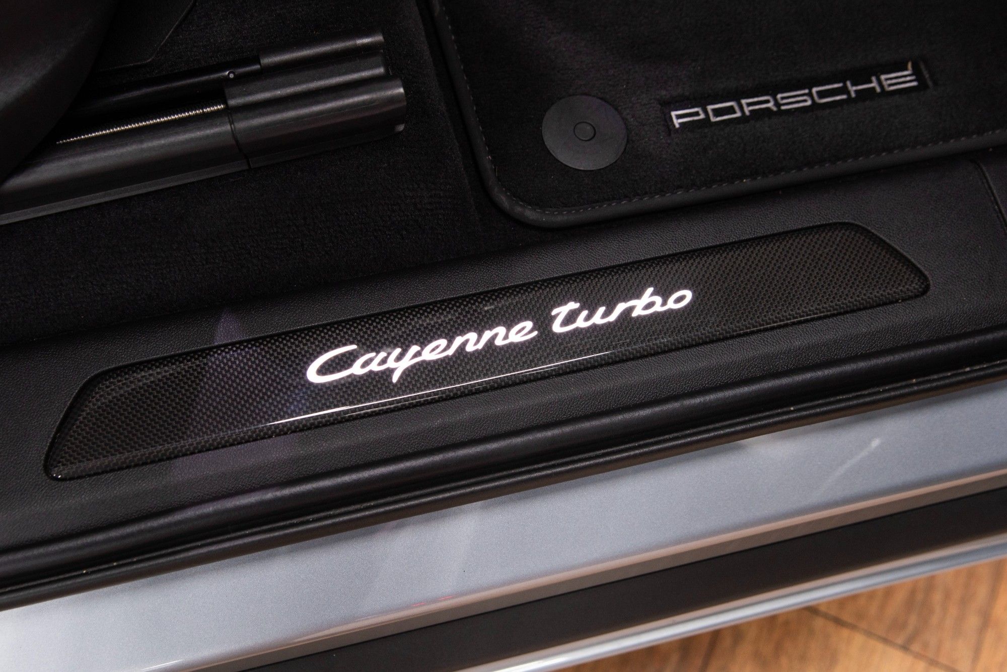 USED 2023 PORSCHE CAYENNE 4.0T V8 Turbo 
